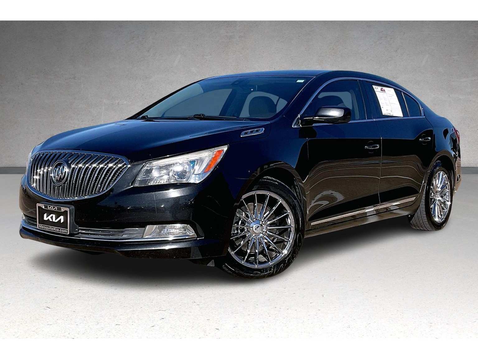 2015 Buick LaCrosse Base's photo