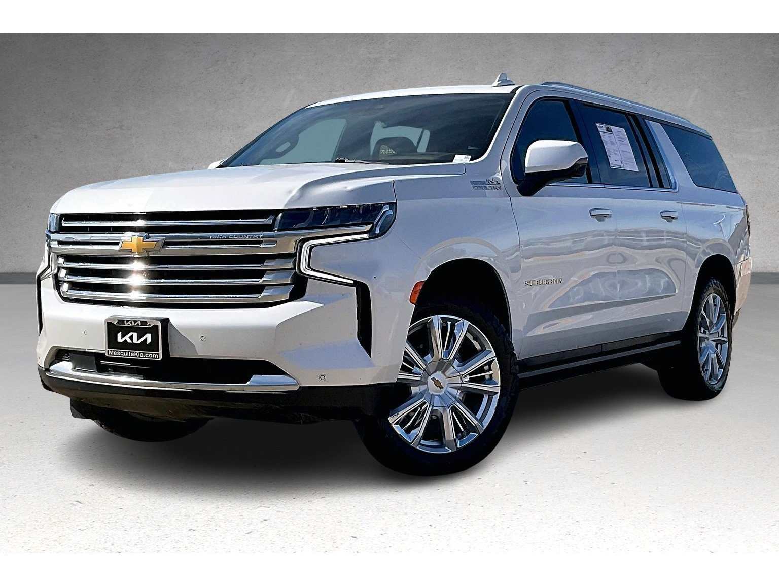 2021 Chevrolet Suburban High Country's photo