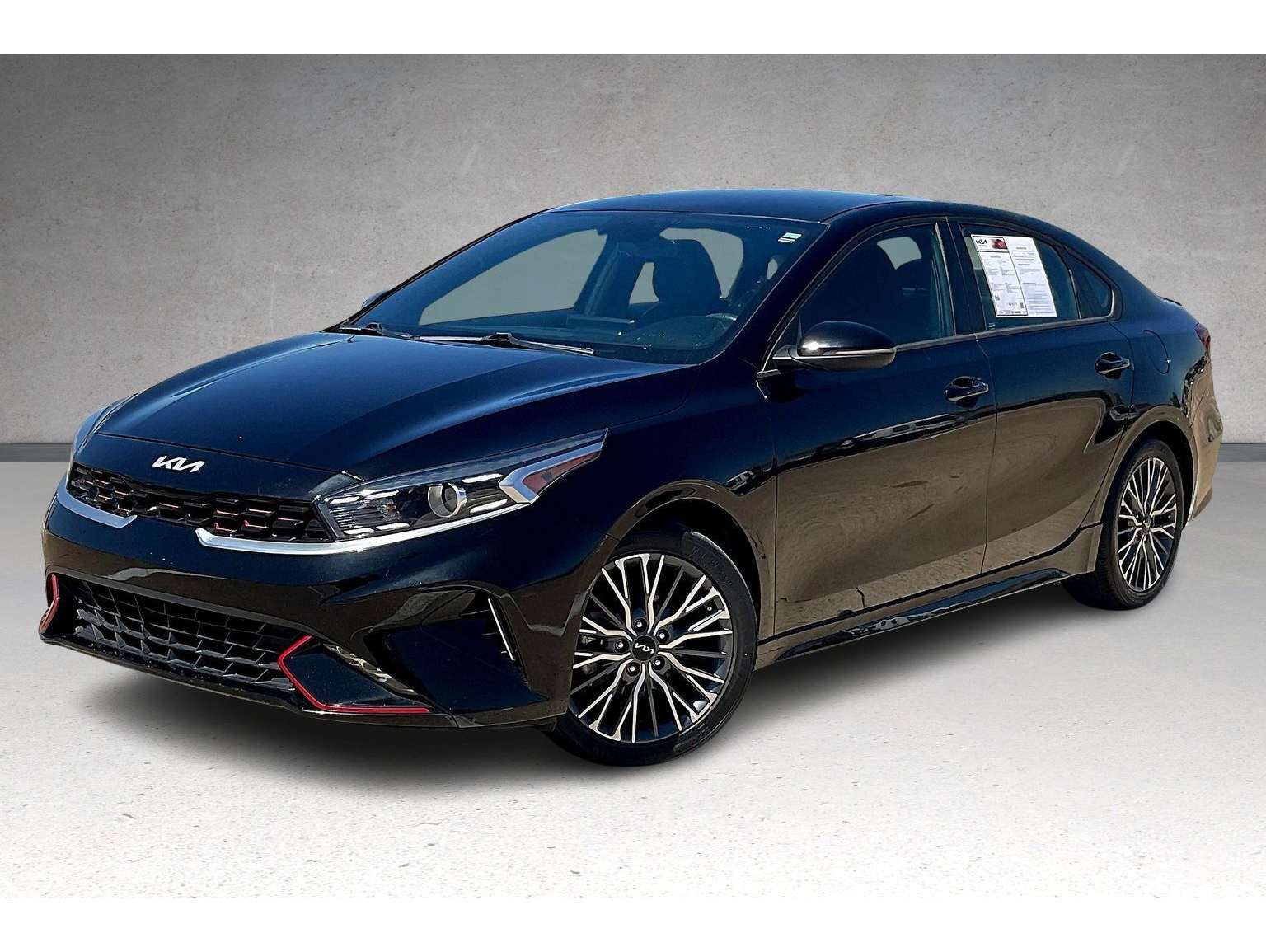 2022 Kia FORTE GT-Line