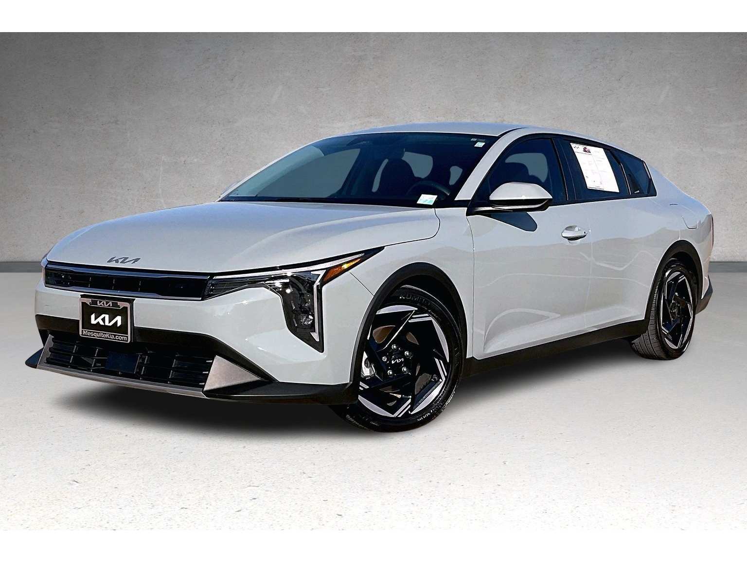 2025 Kia K4 EX's photo