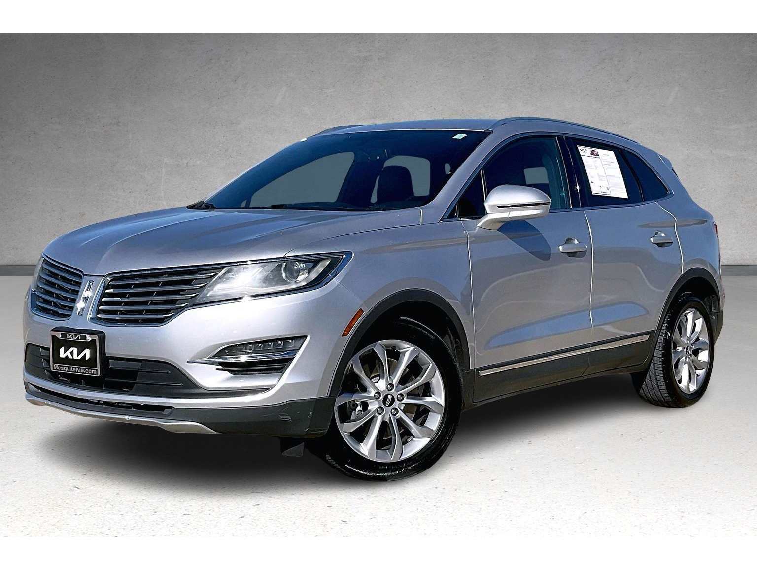2015 Lincoln MKC Base's photo