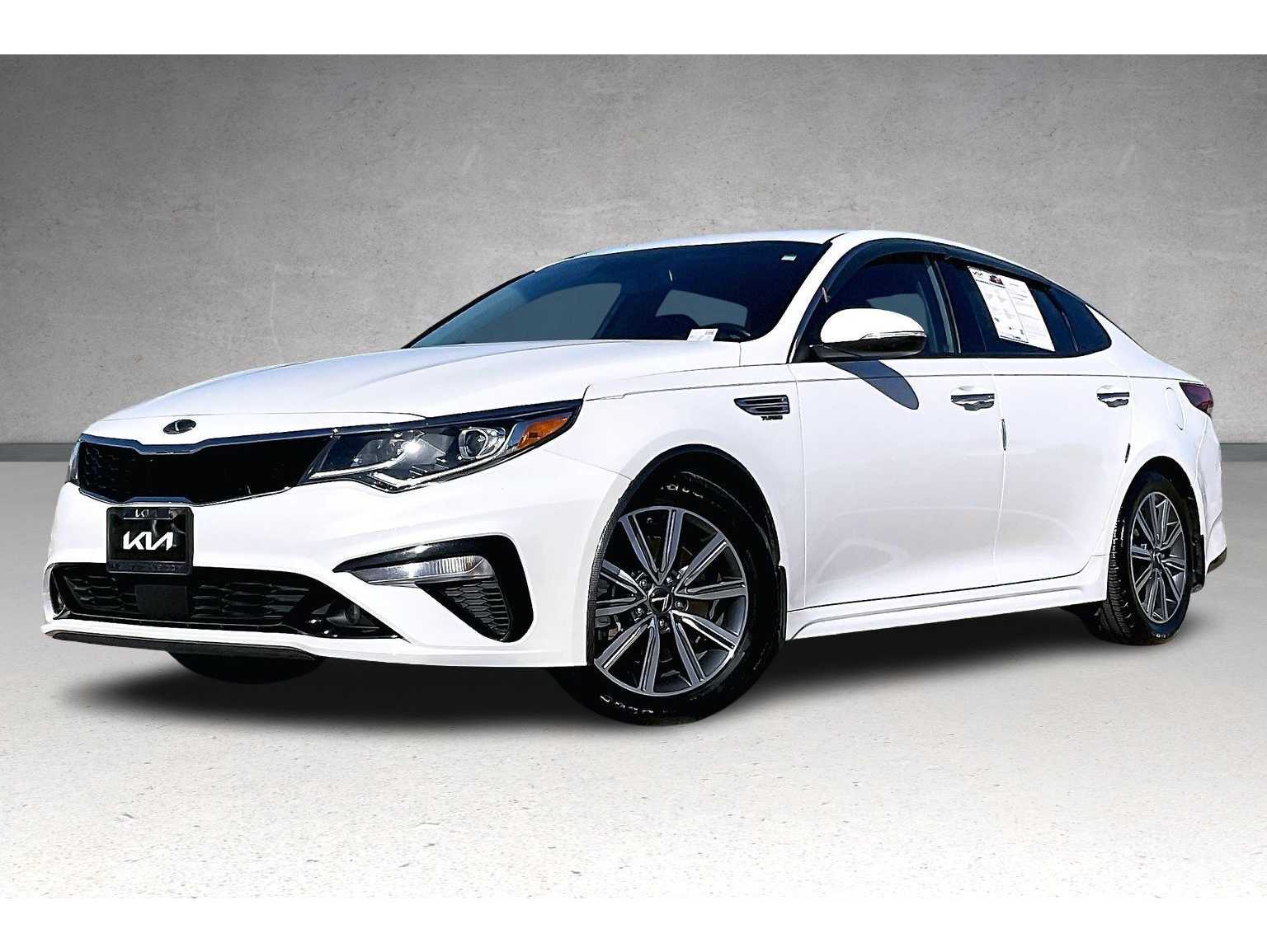 2019 Kia Optima EX's photo