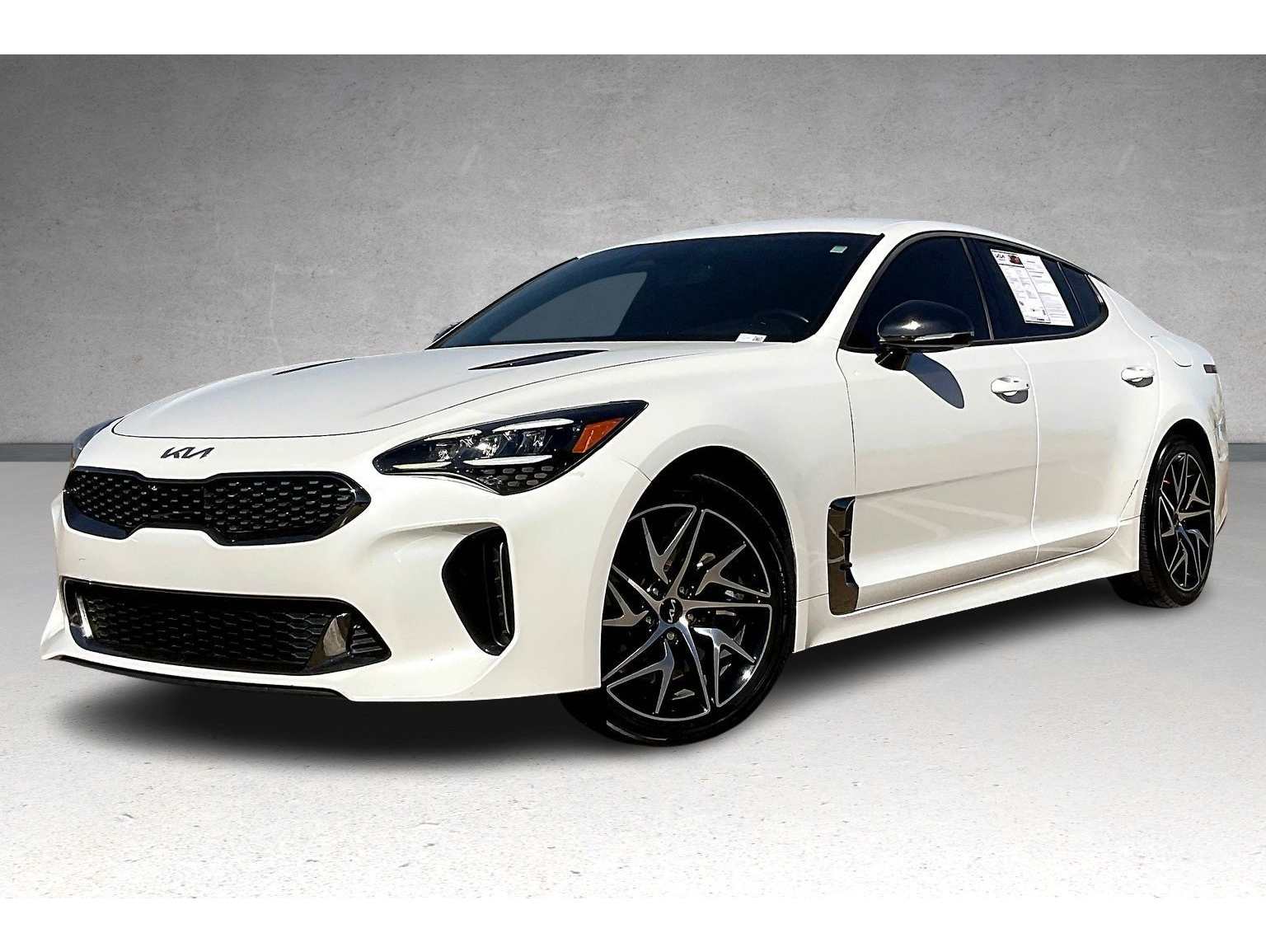 2023 Kia Stinger GT-Line