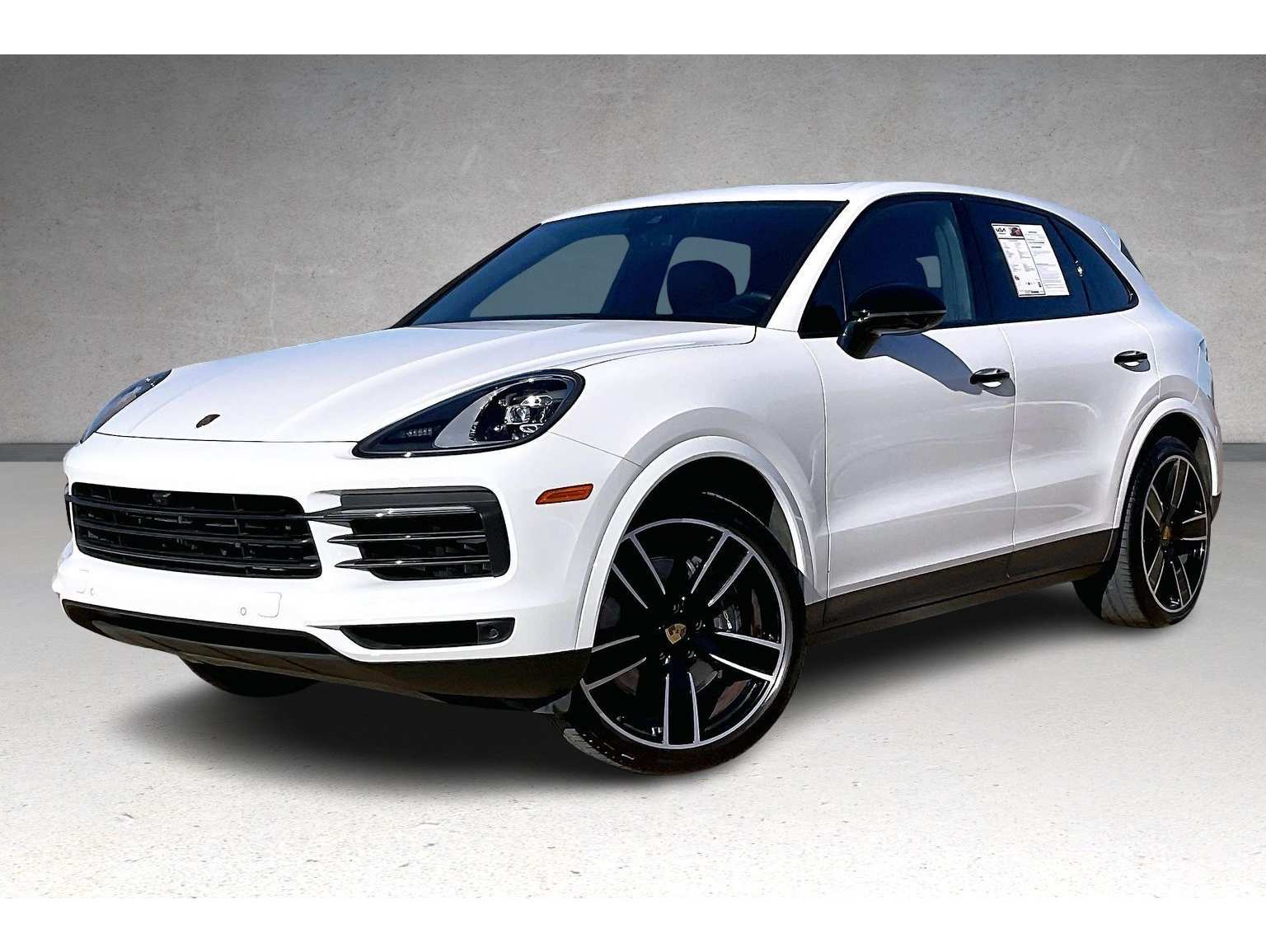2021 Porsche Cayenne Base's photo