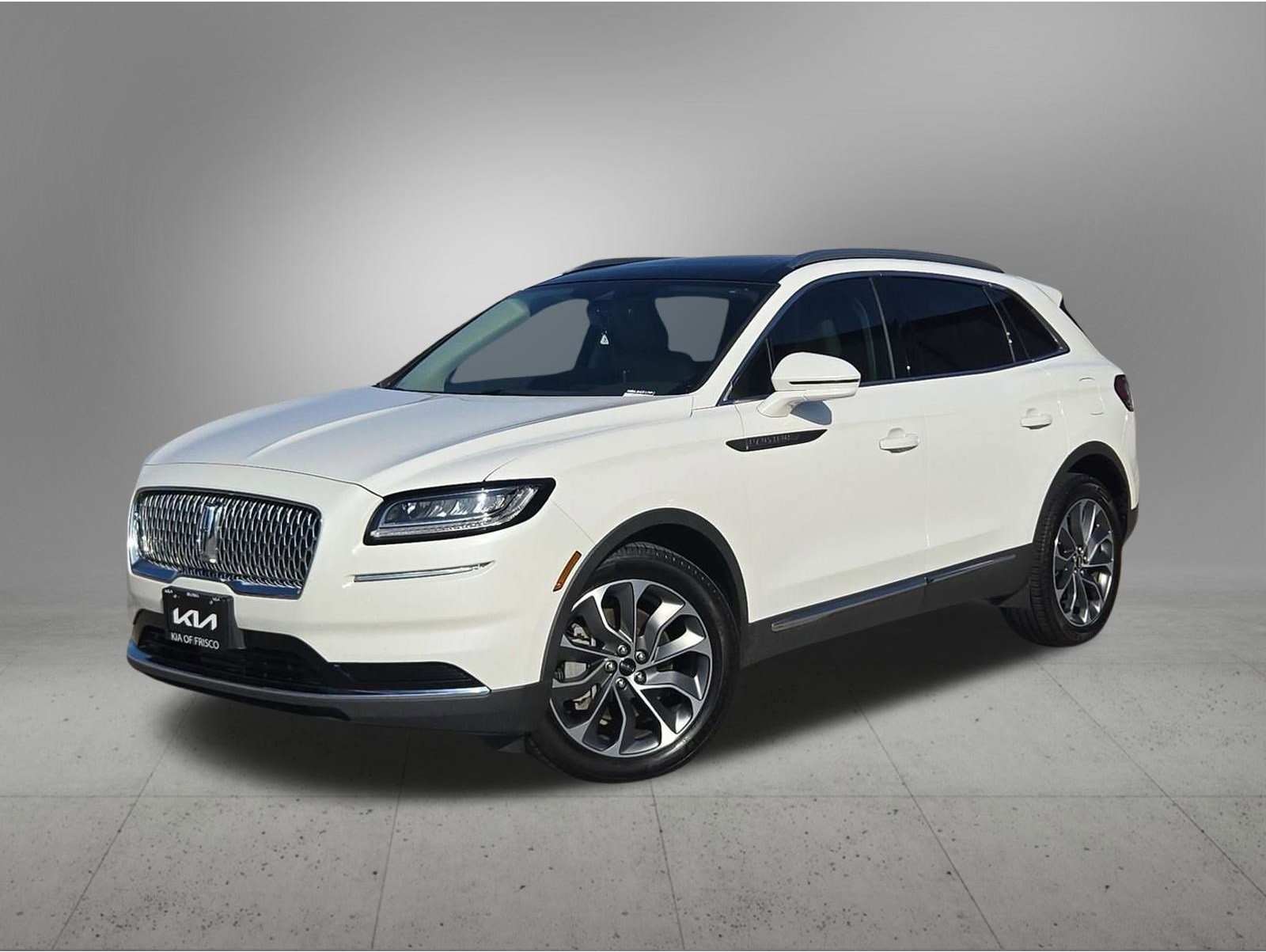 2022 Lincoln Nautilus Reserve's photo