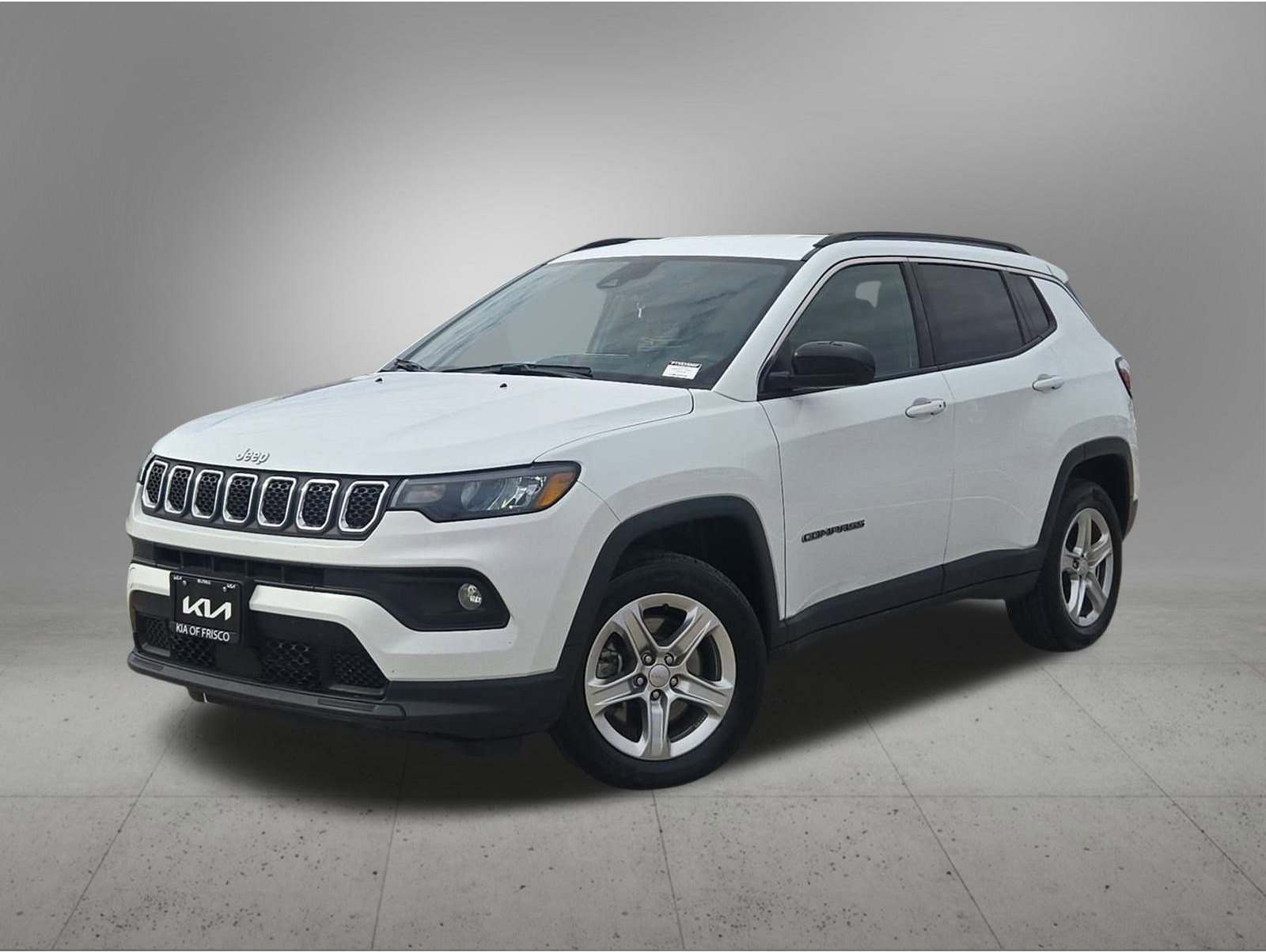 2023 Jeep Compass Latitude's photo
