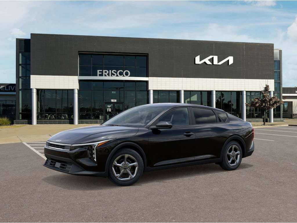 2026 Kia K4 LXS