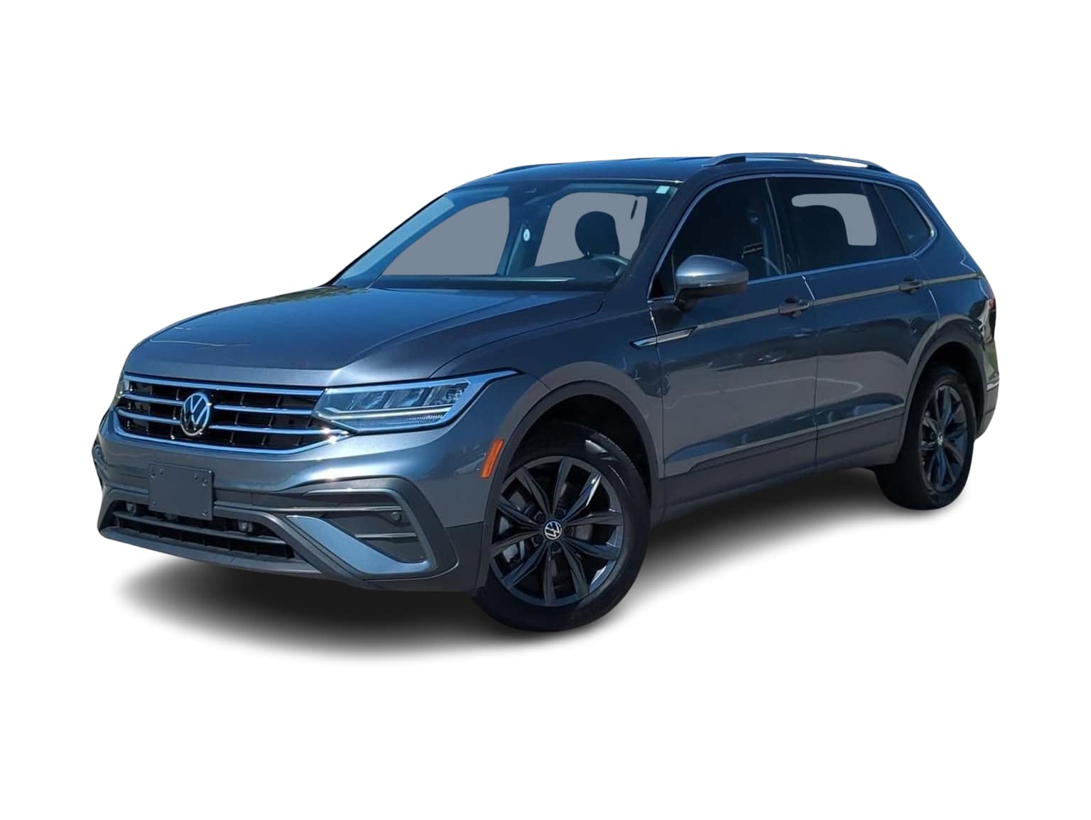 Thumbnail: 2022 Volkswagen Tiguan - 1