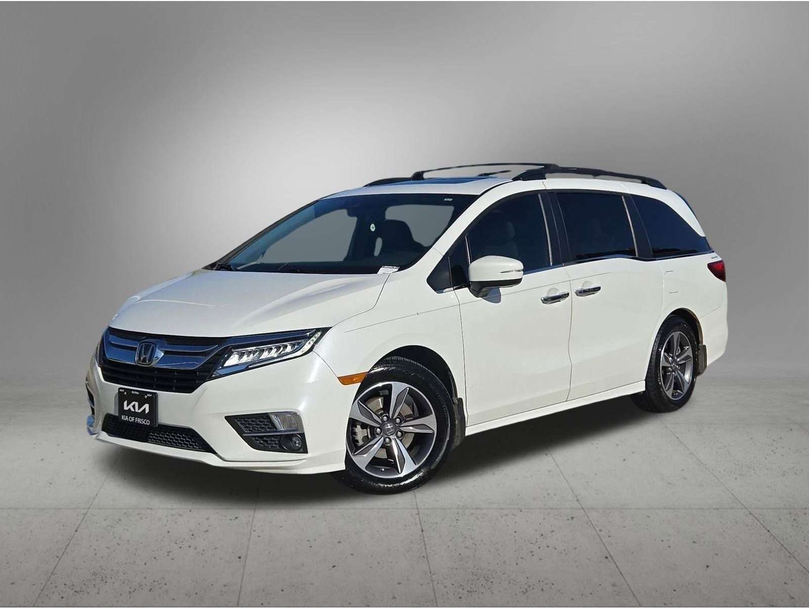 2020 Honda Odyssey Touring's photo