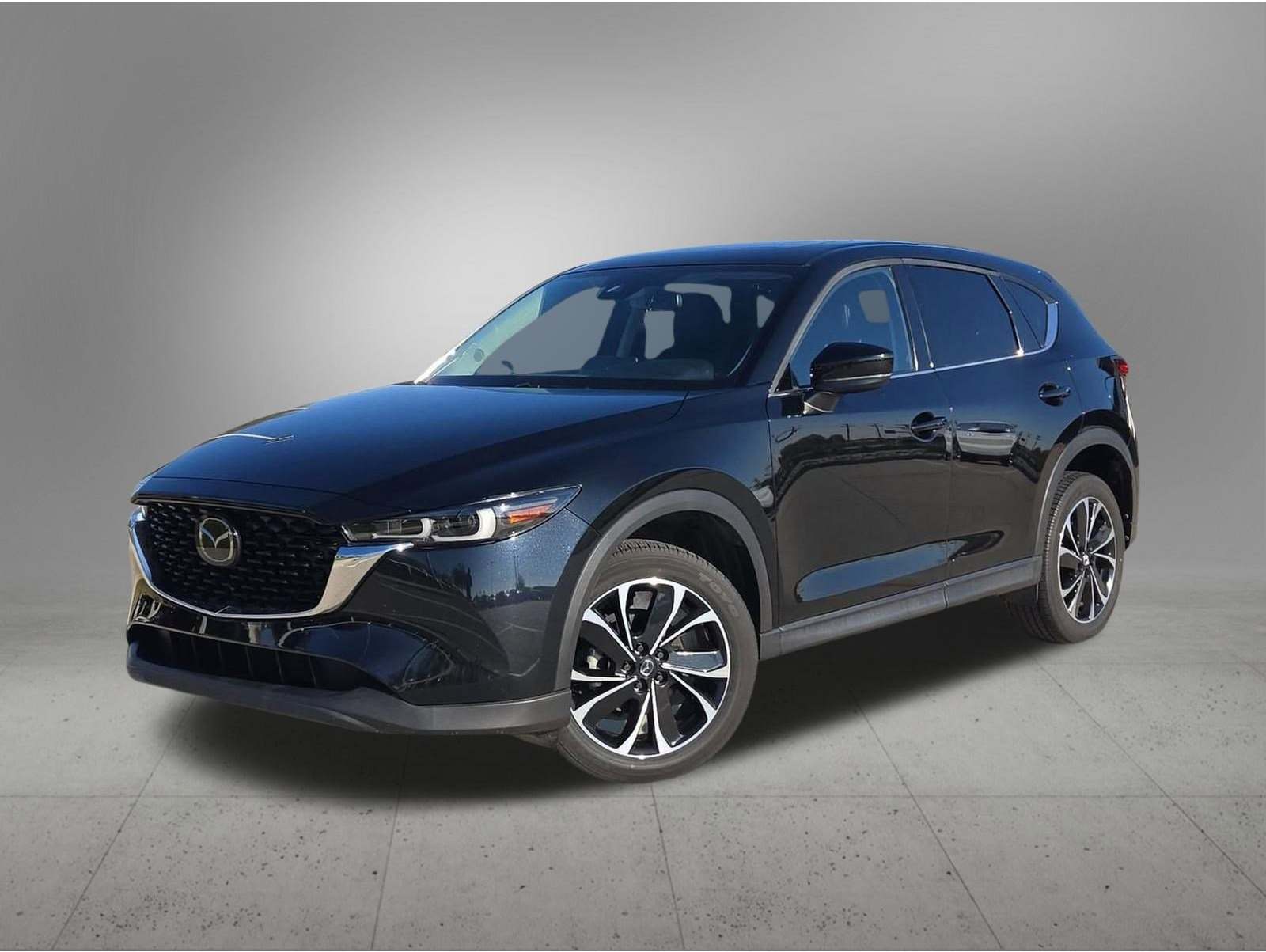 2023 Mazda CX-5 S Premium package's photo