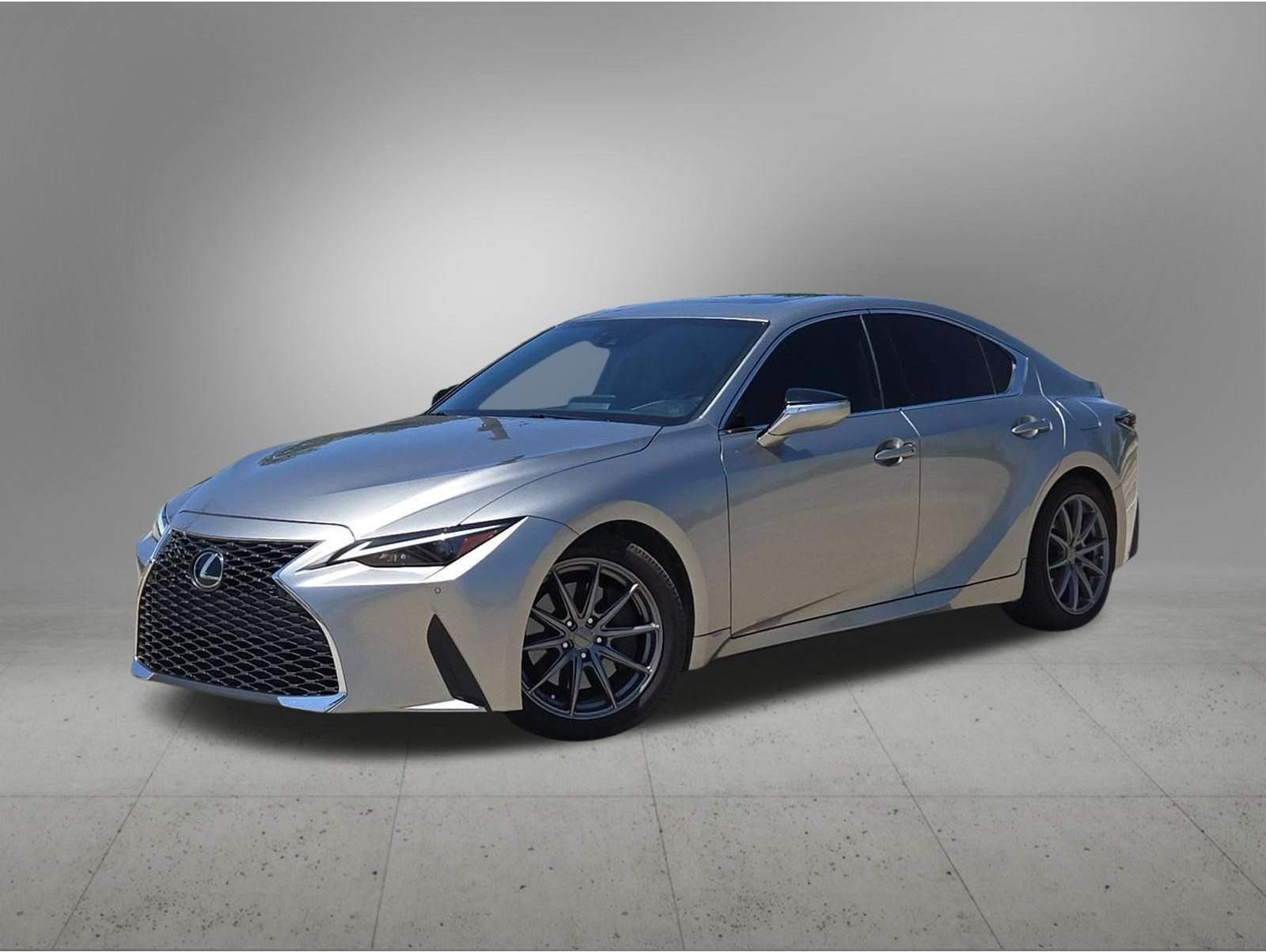 2021 Lexus IS