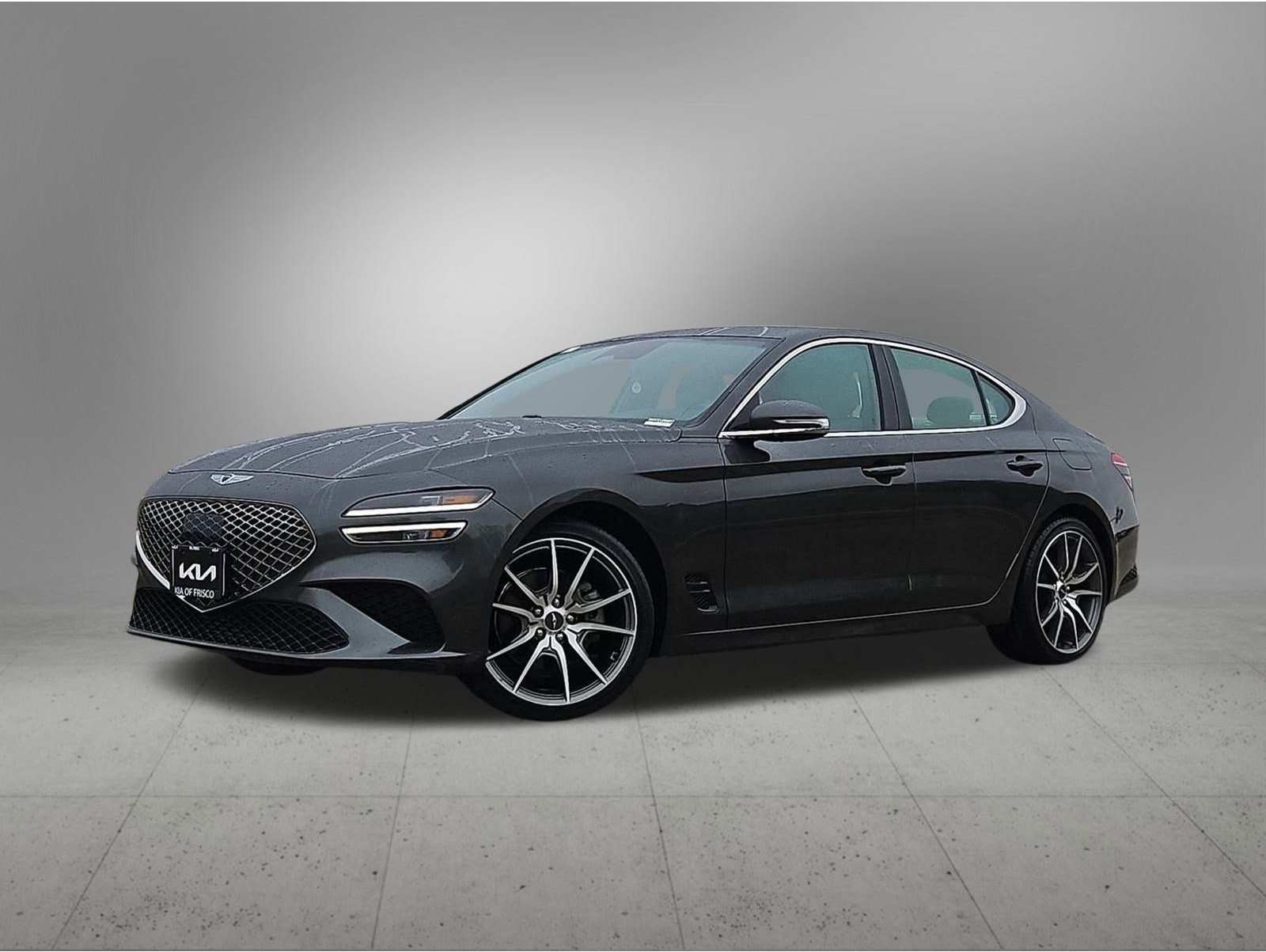 2023 GENESIS G70 Standard's photo