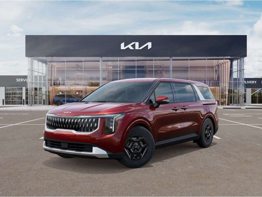 2025 Kia Carnival LXS's photo