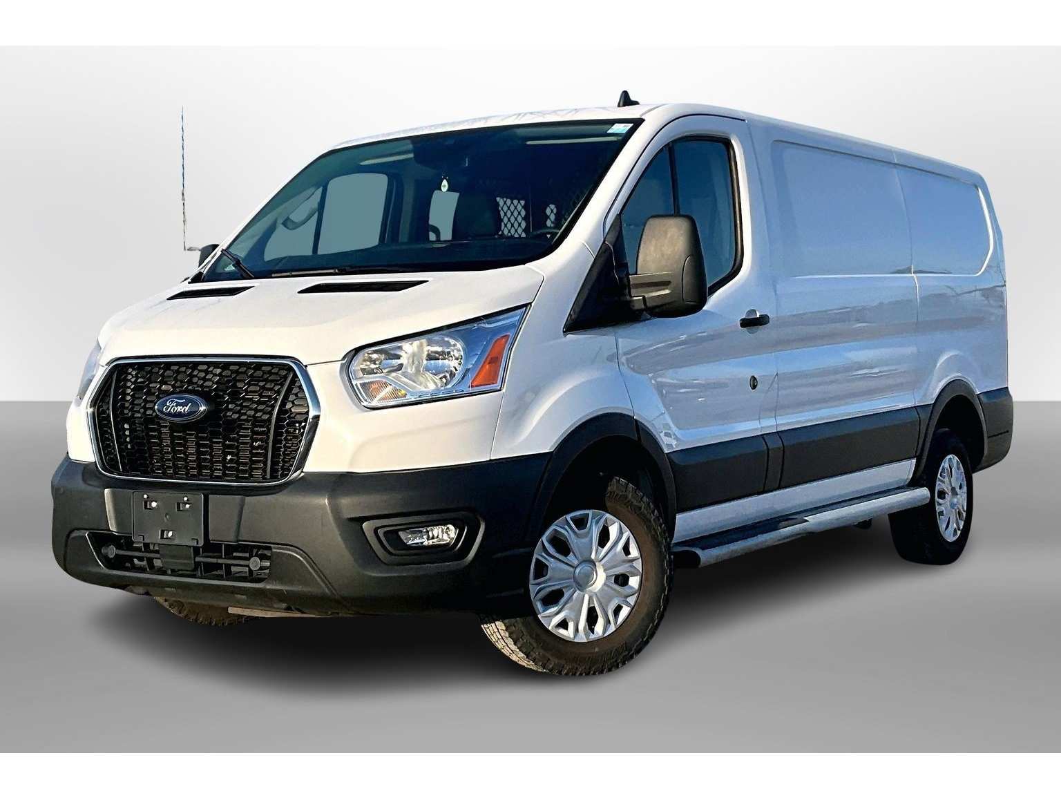 2022 Ford Transit Van Base's photo