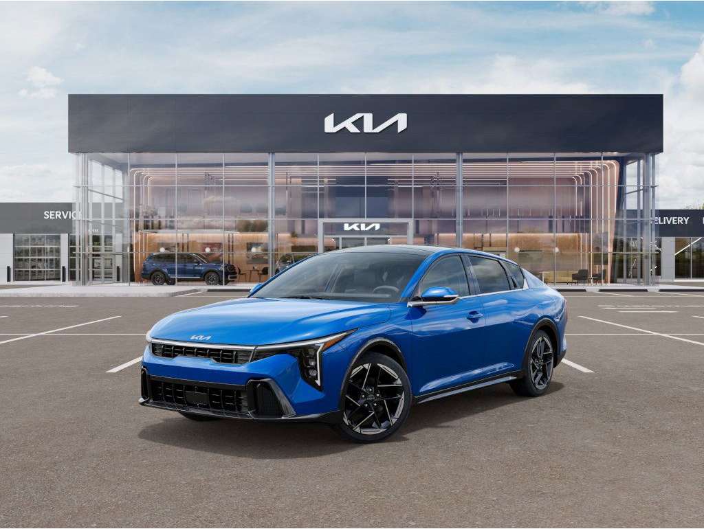 2025 Kia K4 GT-Line's photo