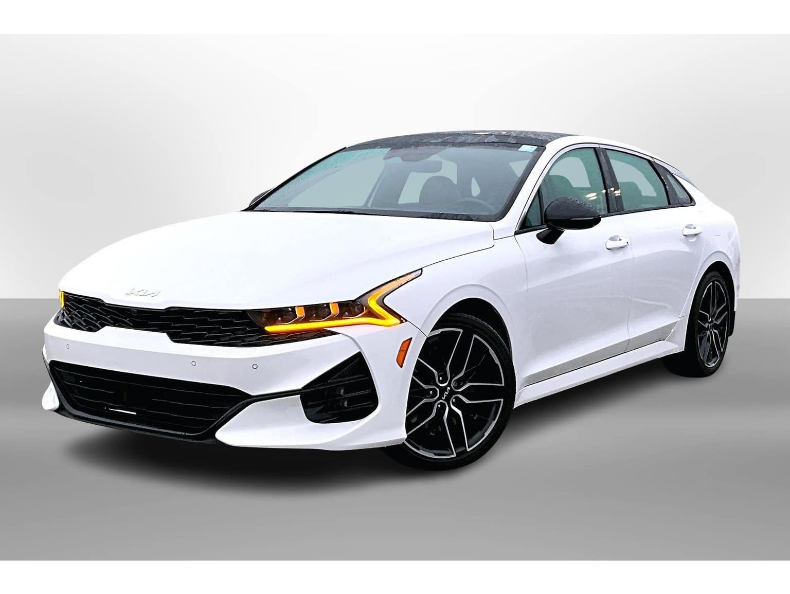 2023 Kia K5 GT's photo