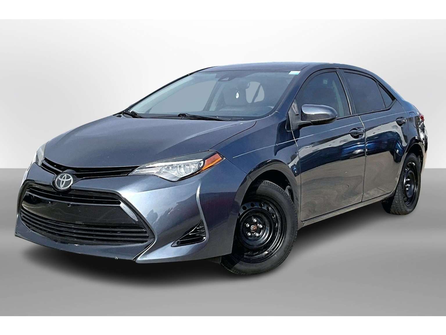 2018 Toyota Corolla LE's photo