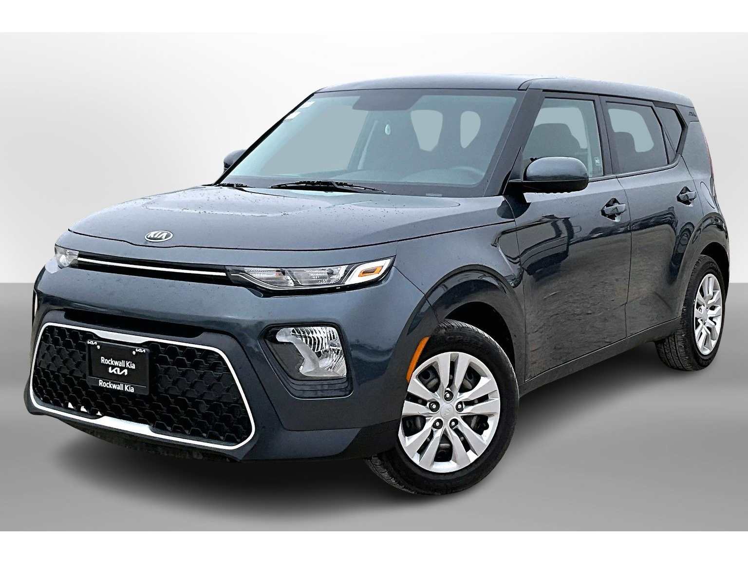 2021 Kia Soul LX's photo