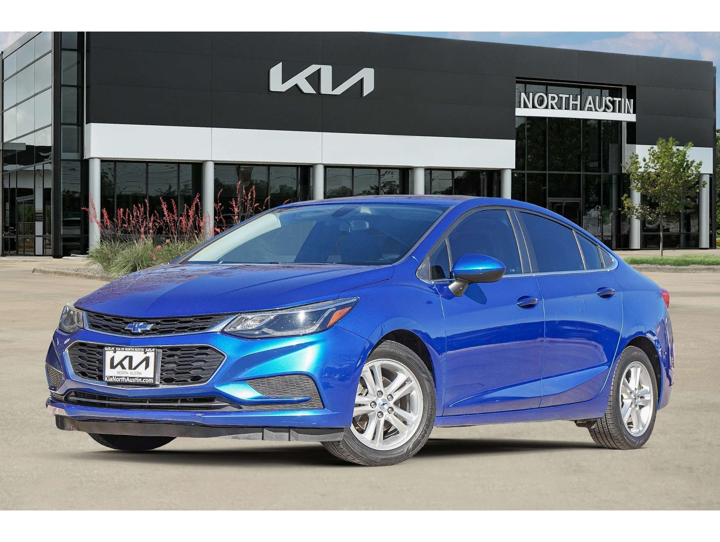 2017 Chevrolet Cruze LT's photo