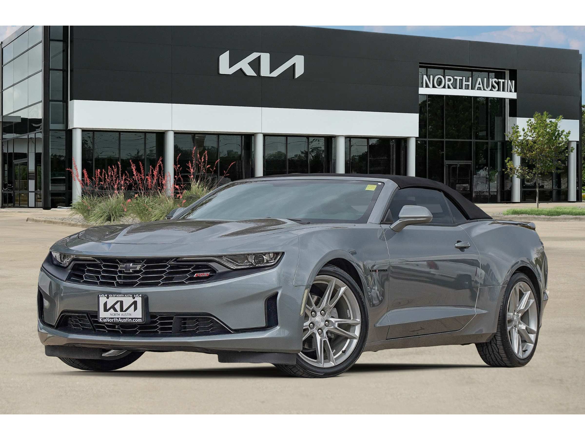 2023 Chevrolet Camaro 2LT's photo