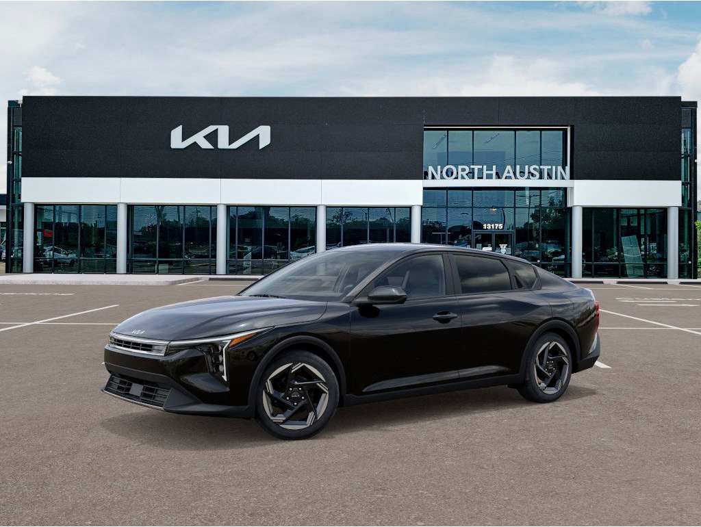 2025 Kia K4 EX's photo