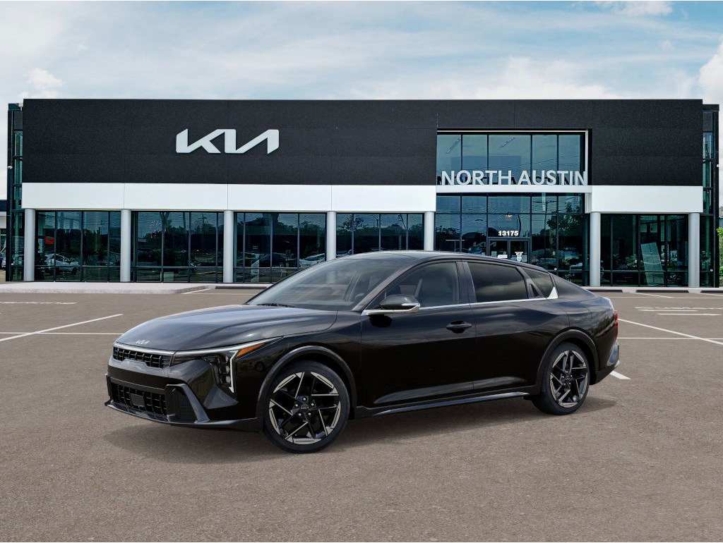 2025 Kia K4 GT-Line's photo