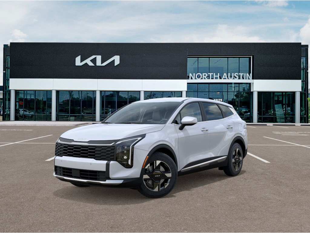 2026 Kia Sportage LX's photo