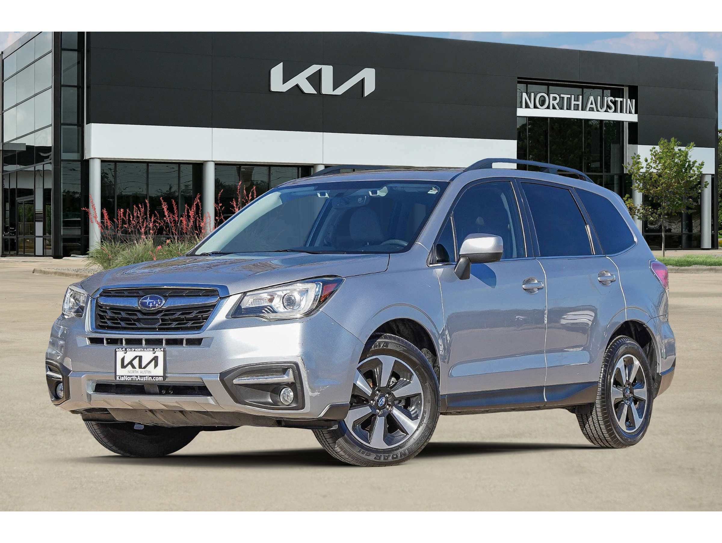 2017 Subaru Forester Limited's photo