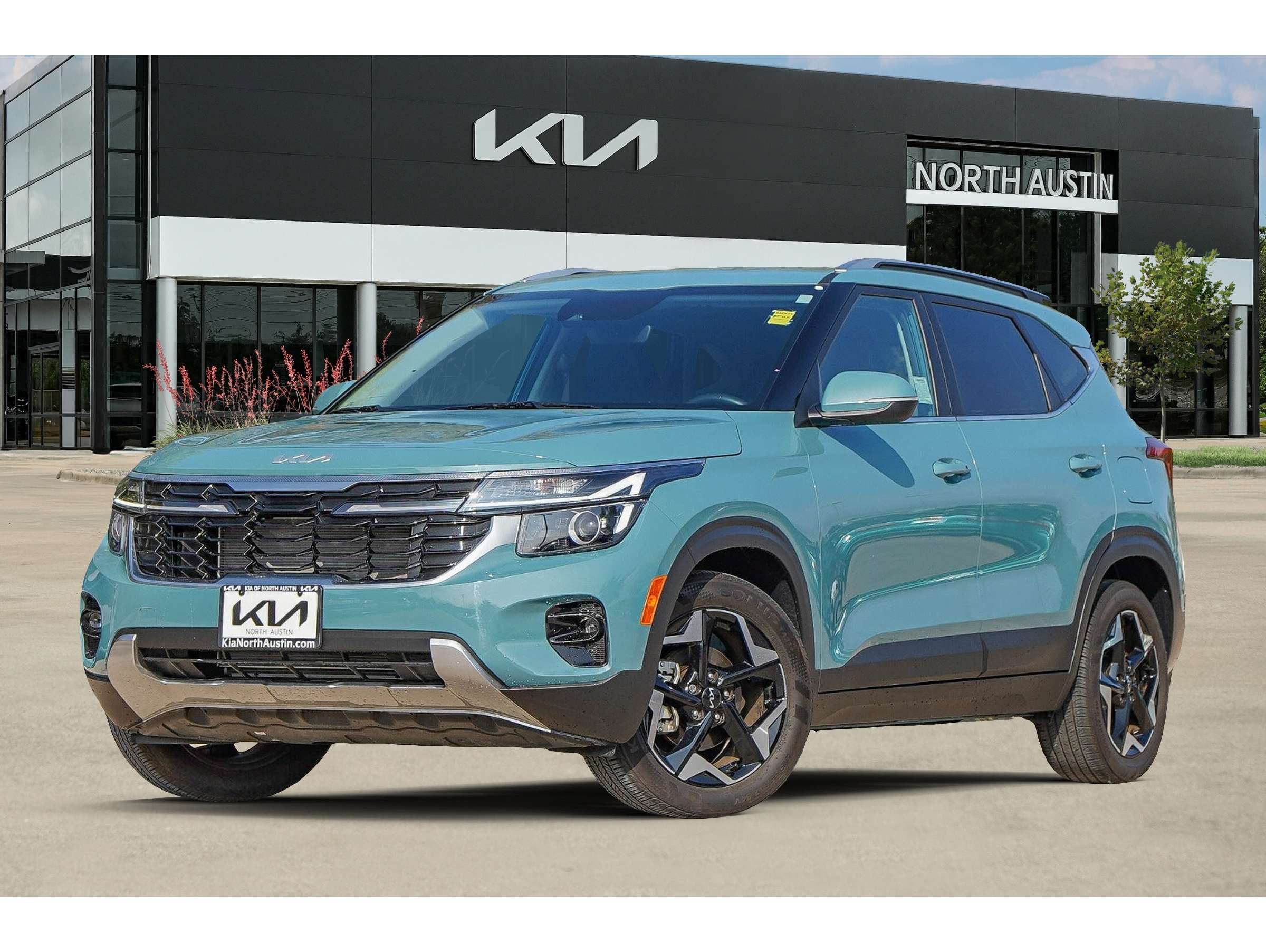 2025 Kia Seltos EX's photo