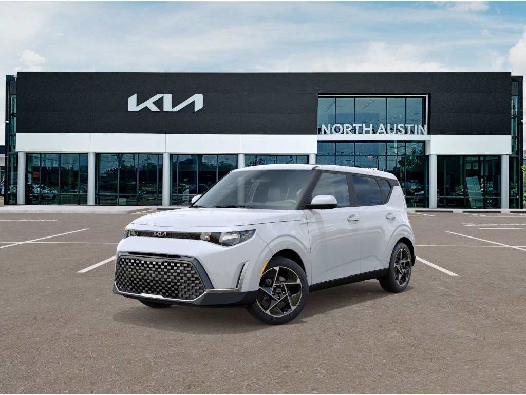 2025 Kia Soul EX's photo