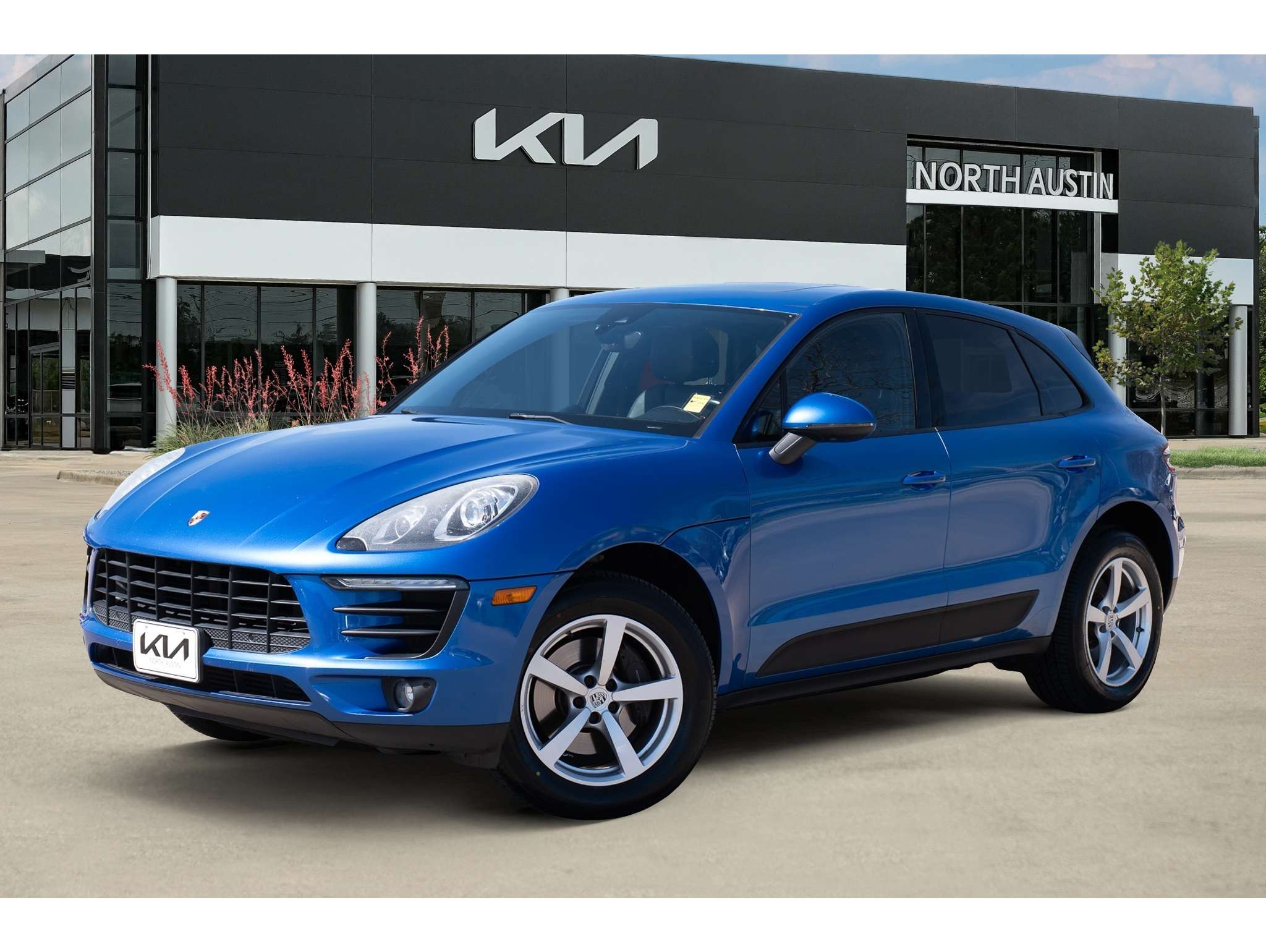 2017 Porsche Macan Base