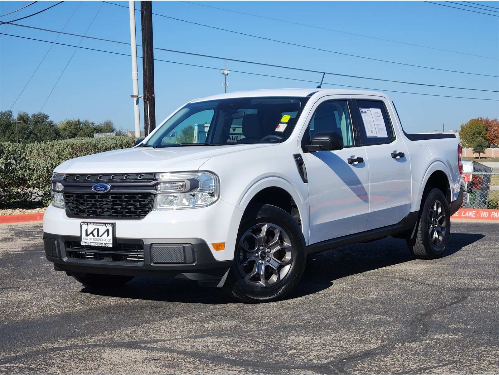 2023 Ford Maverick XLT's photo