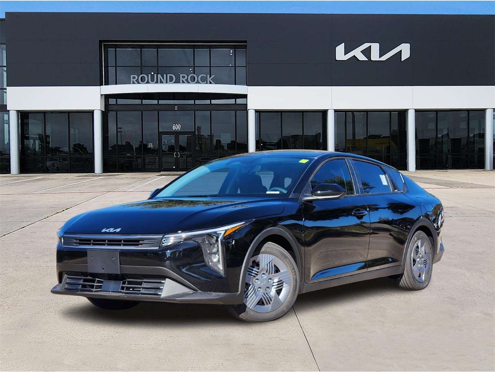 2025 Kia K4 LX's photo