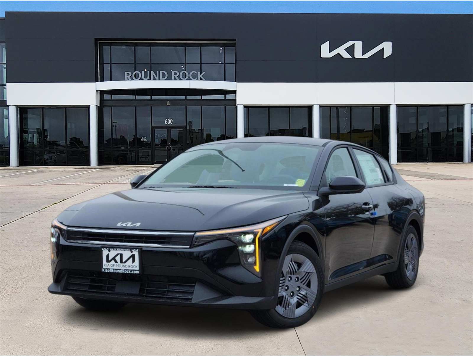 2025 Kia K4 LX's photo