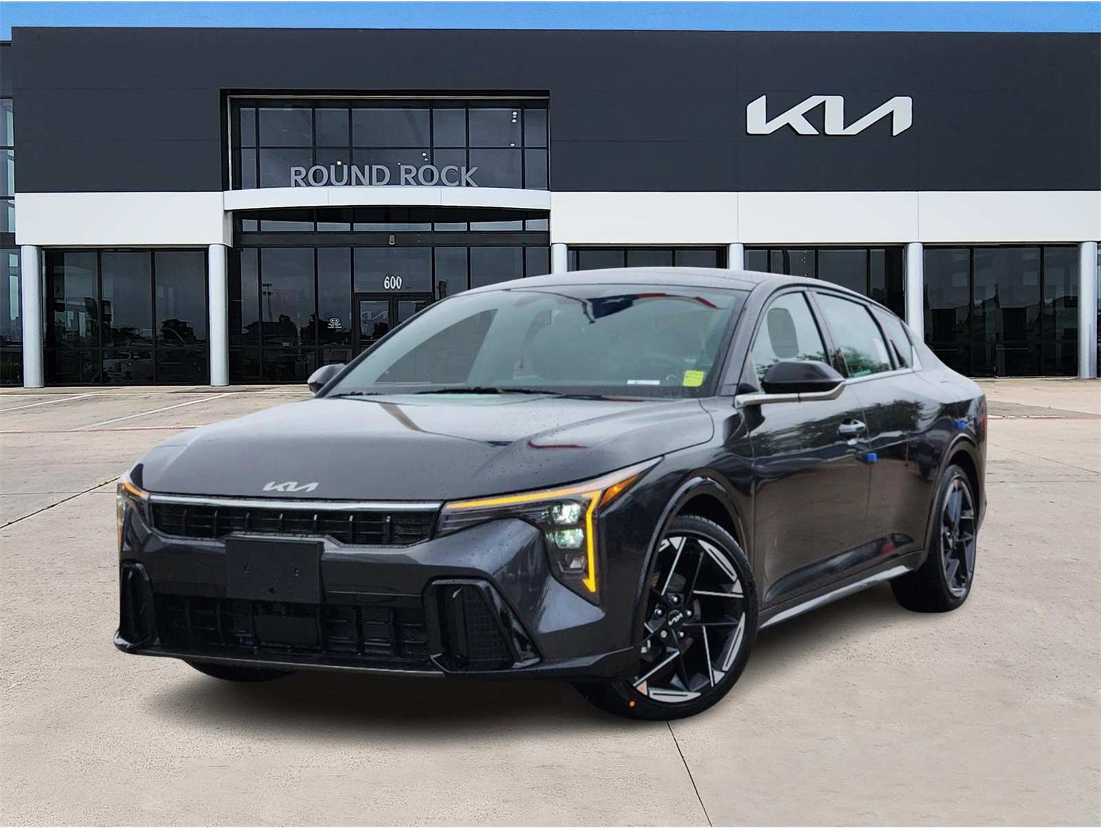 2025 Kia K4 GT-Line's photo