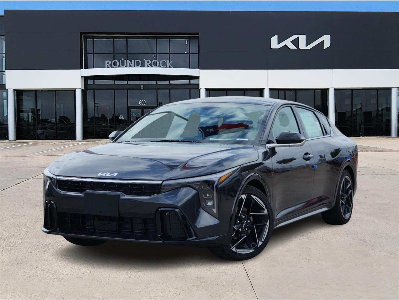 2025 Kia K4 GT-Line's photo