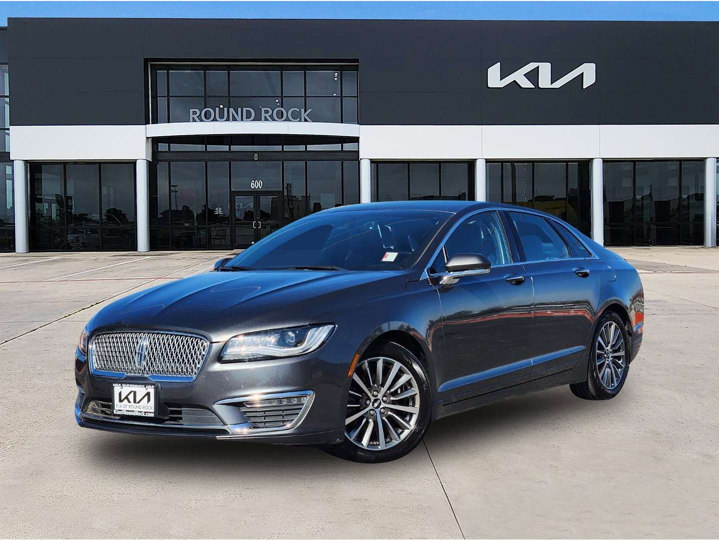 2019 Lincoln MKZ Reserve I's photo