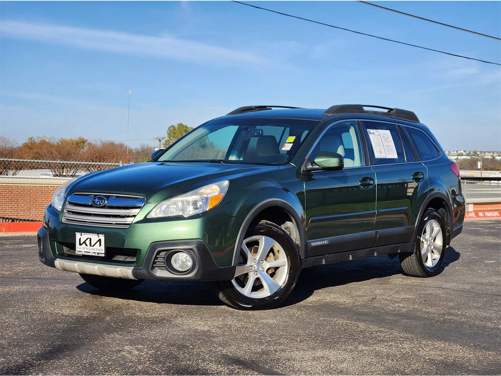 2014 Subaru Outback 2.5i Limited's photo