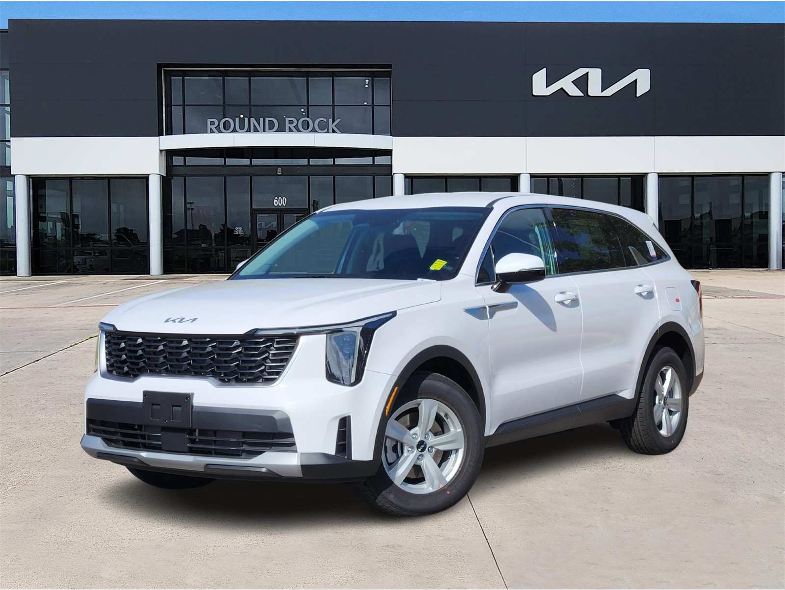2026 Kia Sorento LX's photo
