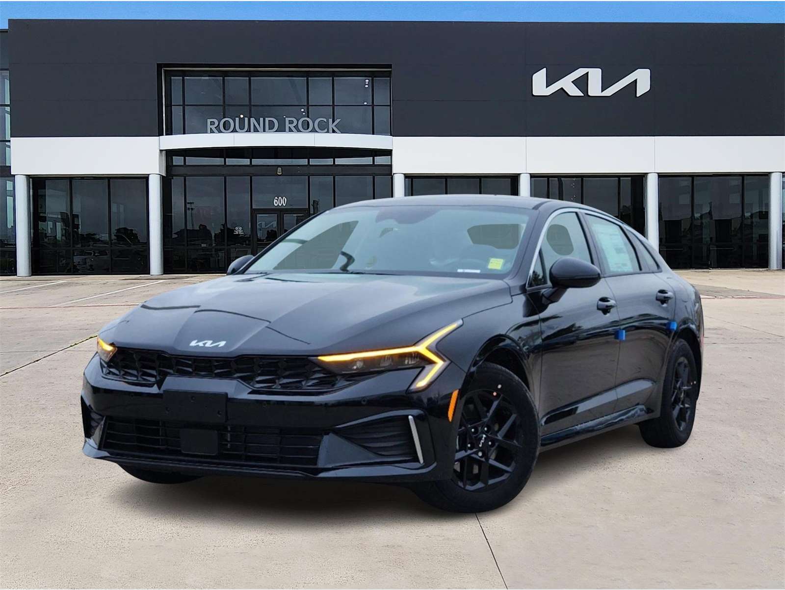 2026 Kia K5 LXS's photo