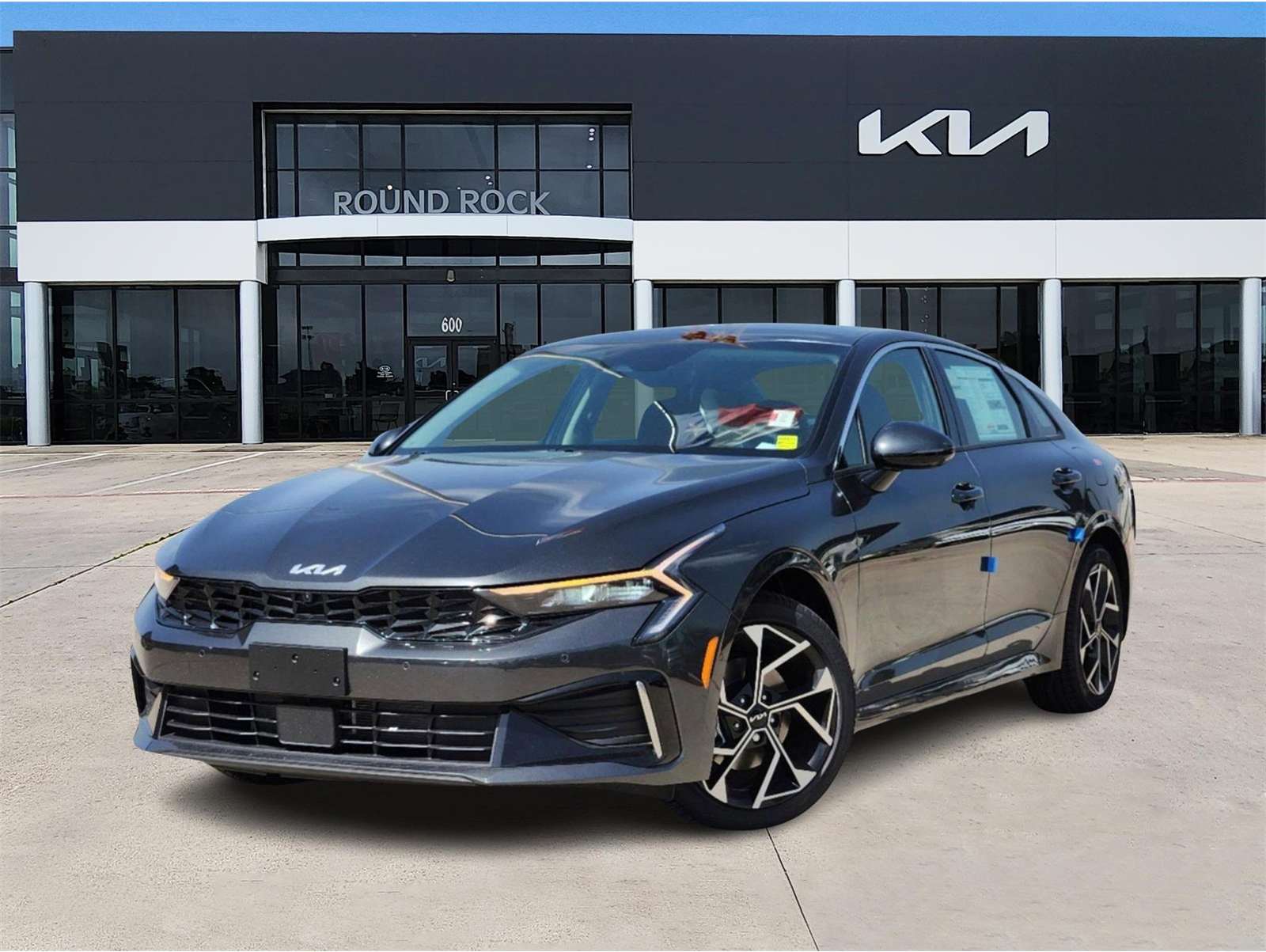 2025 Kia K5 EX's photo