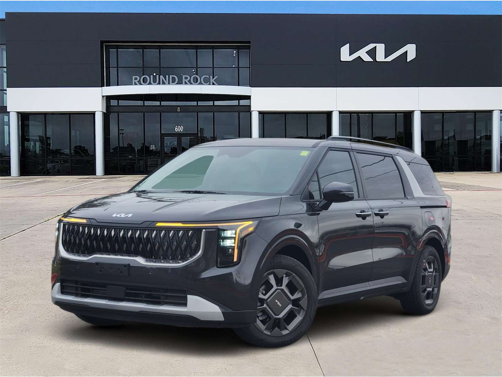 2026 Kia Carnival EX's photo