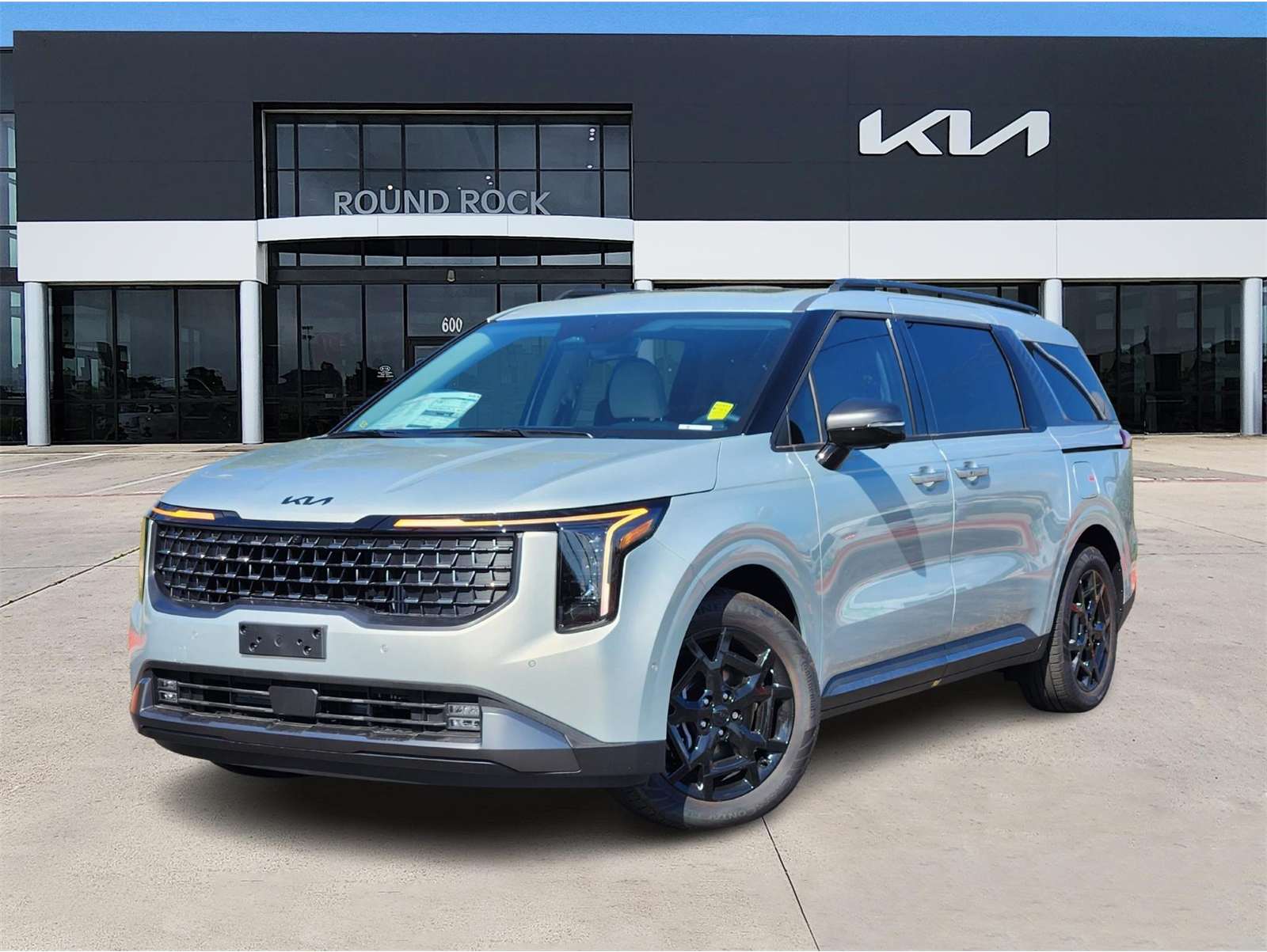 2026 Kia Carnival SX's photo