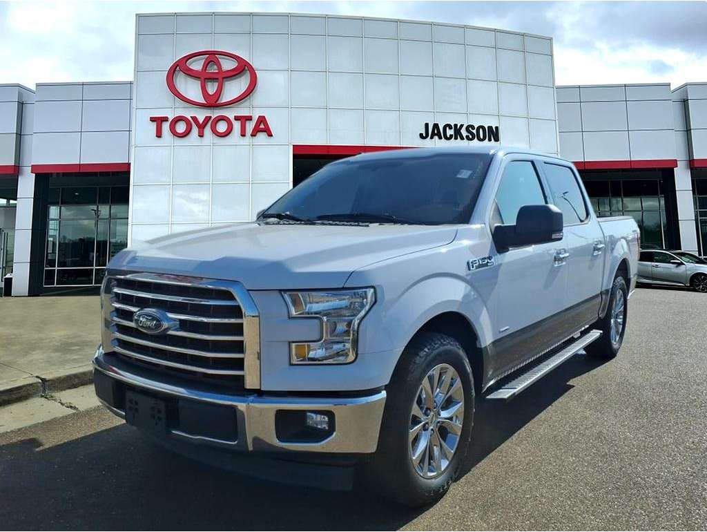 2017 Ford F-150 XLT's photo