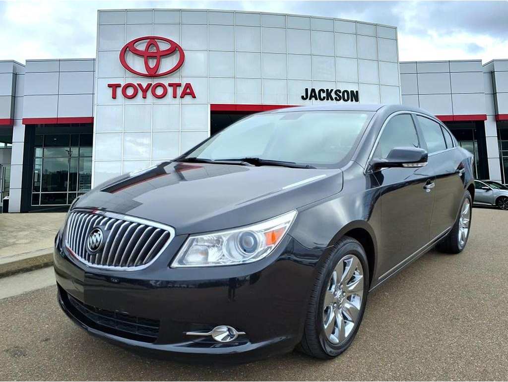 2013 Buick LaCrosse's photo