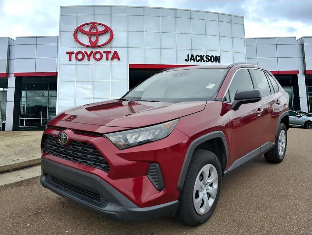 2019 Toyota RAV4 LE