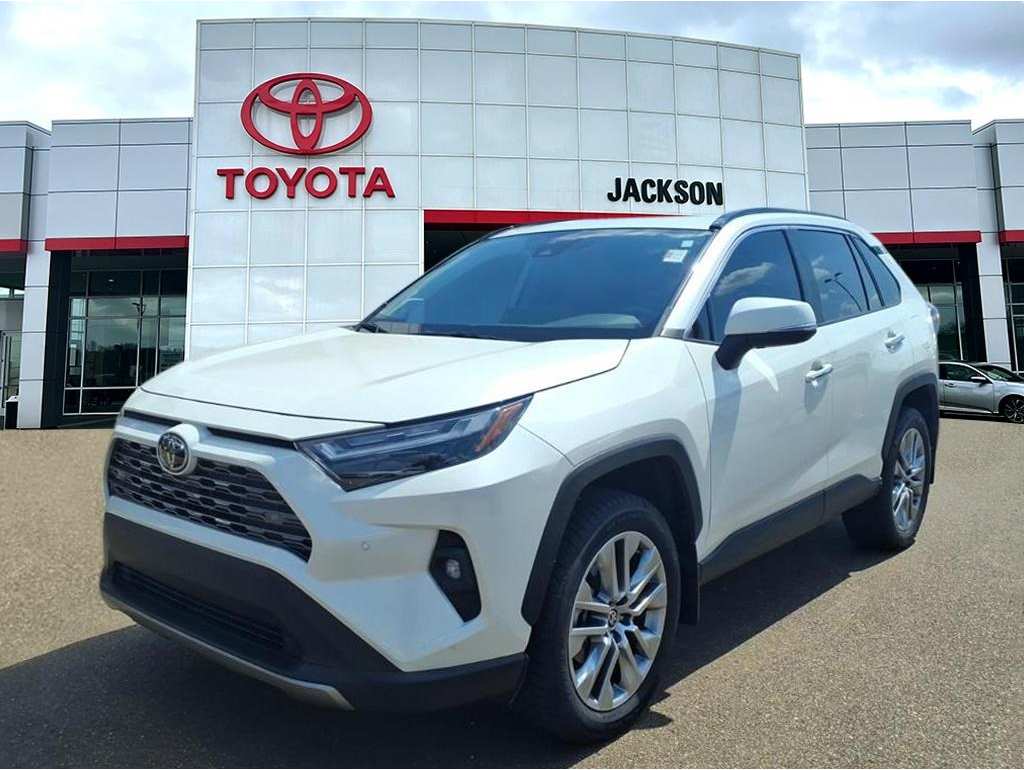 2022 Toyota RAV4 Limited's photo