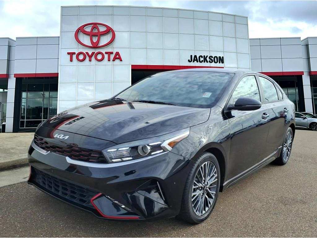 2023 Kia Forte GT-Line's photo