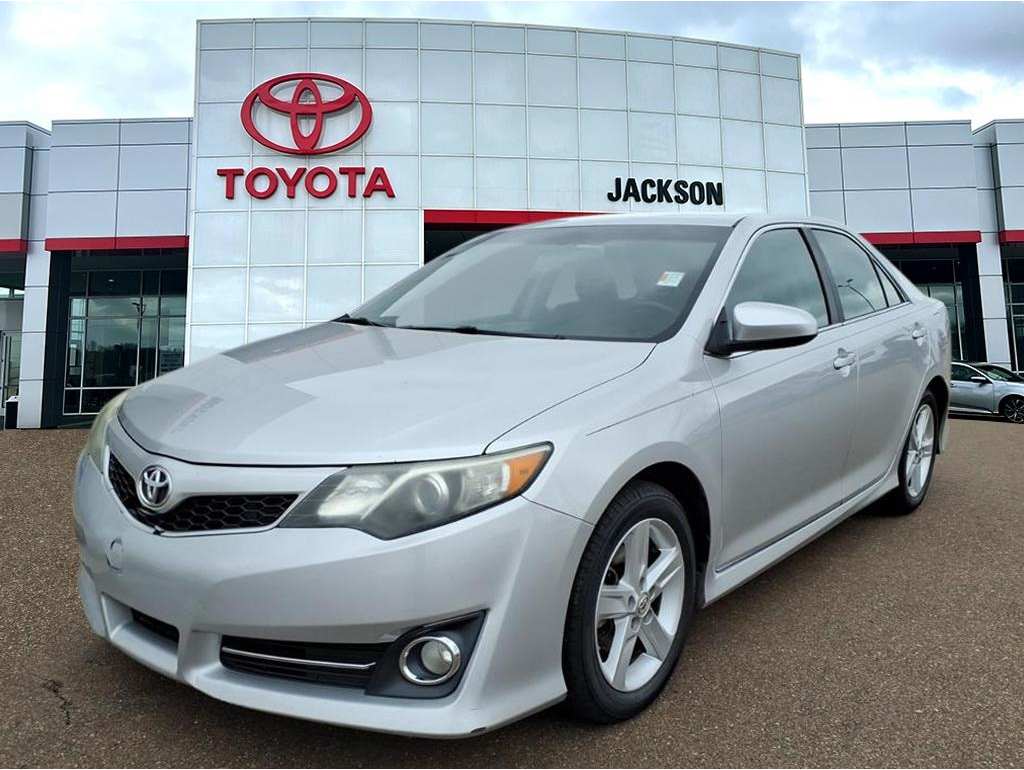2014 Toyota Camry L's photo
