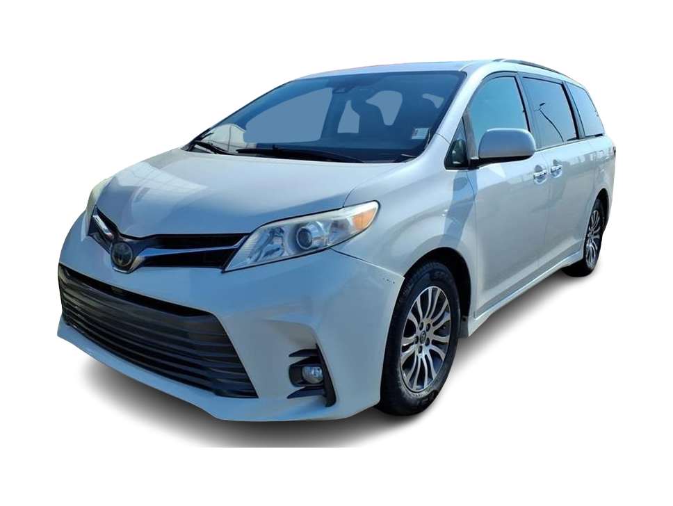 2019 Toyota Sienna XLE -
                  Jackson, MS